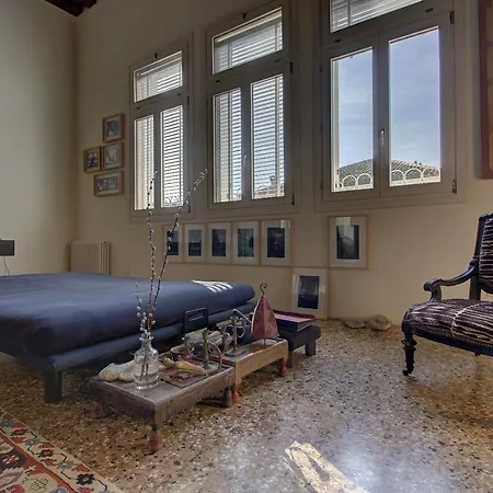 Got Time Artists' Alcove, Cool, 2pax Apartman *